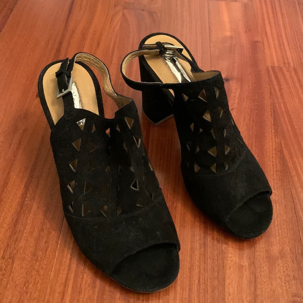 Halogen suede shoes